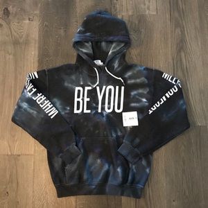 NWT Lularoe Tye-Dye Pullover Sweatshirt